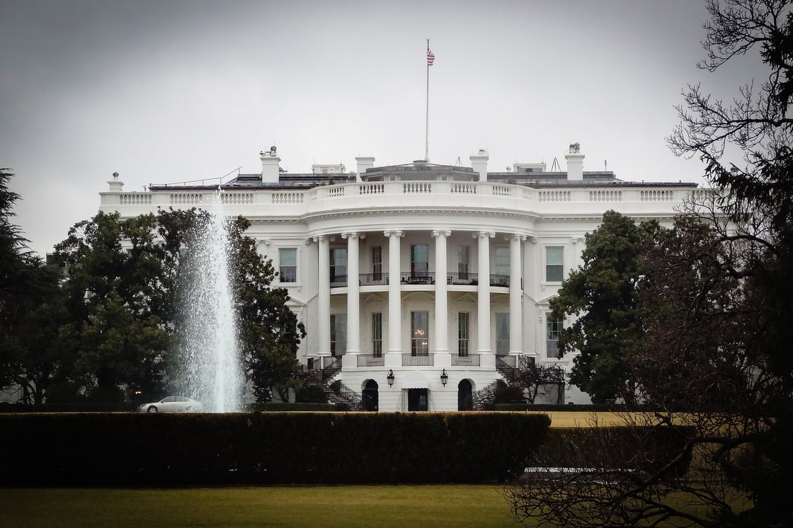 white-house-gac032f21b_1920
